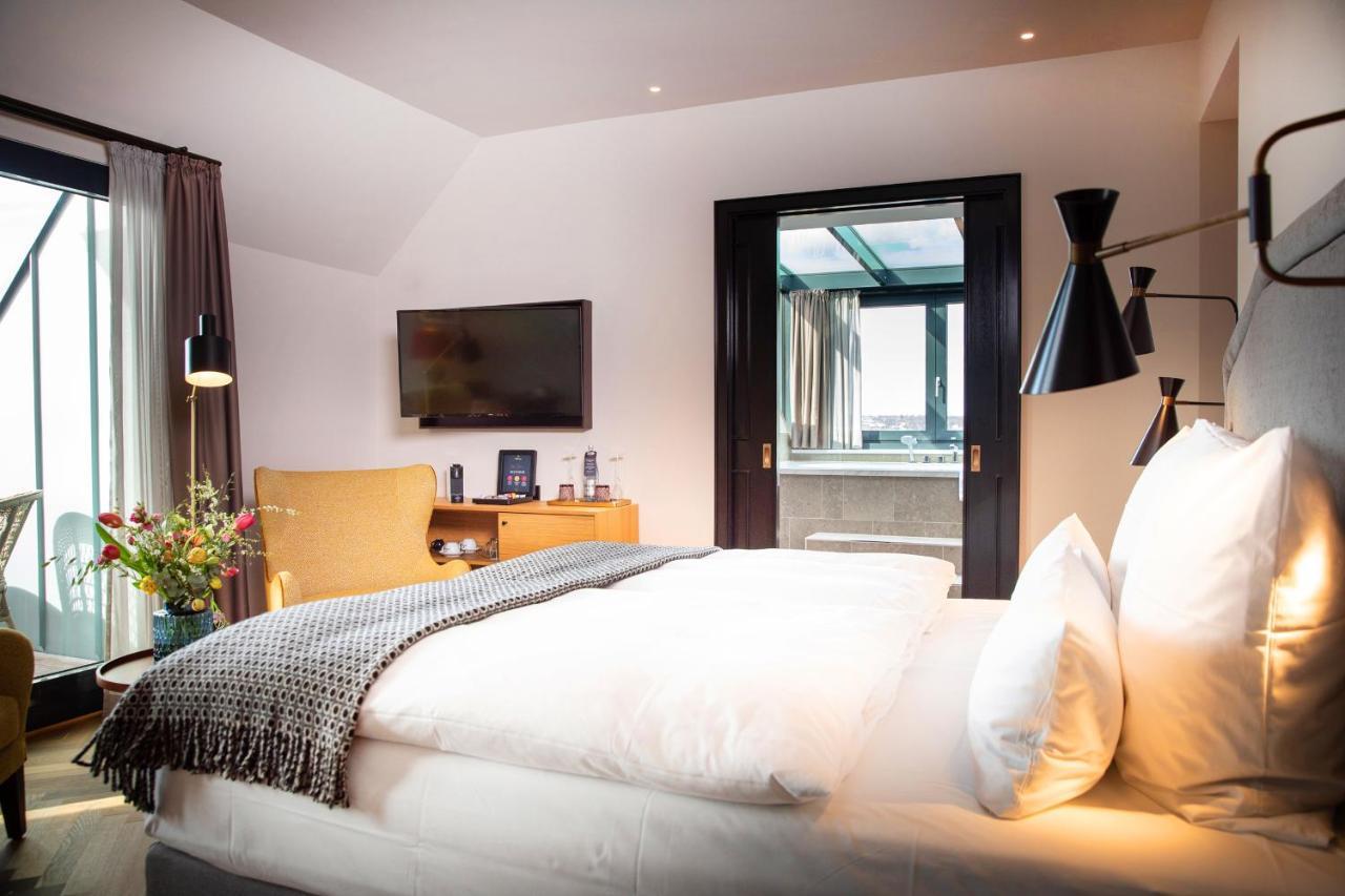 Das James Flensburg Eksteriør bilde A room at the Hotel
